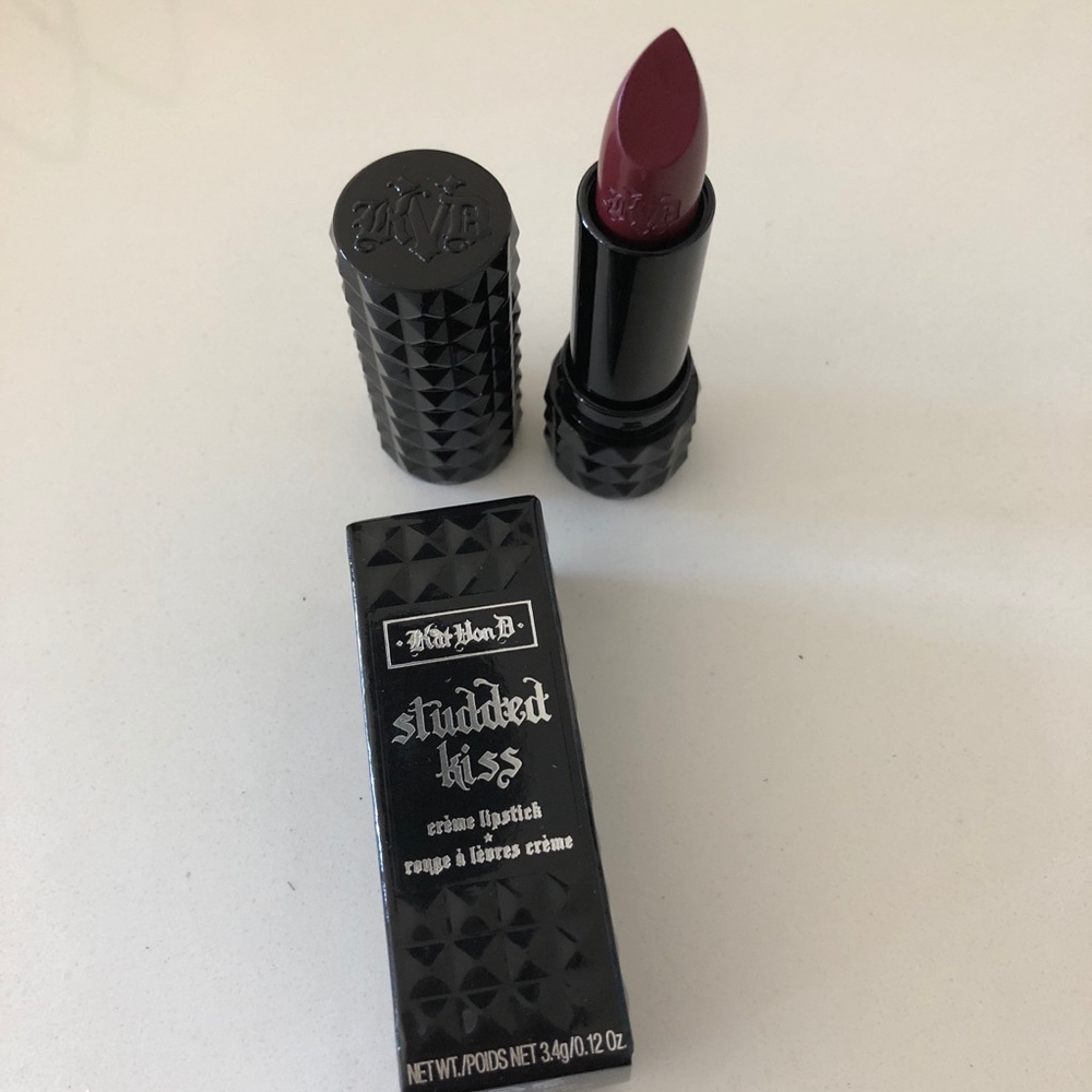 Kat Von D studded kiss lipstick in Mercy